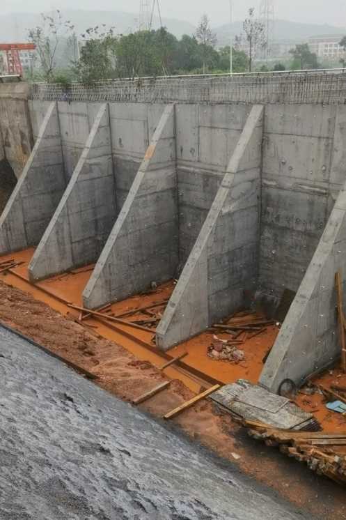 张家口蔚县锚杆式挡土墙
